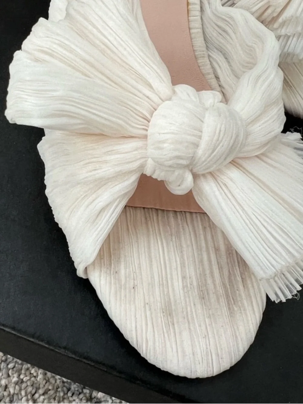 Loeffler Randall Bow Heel
